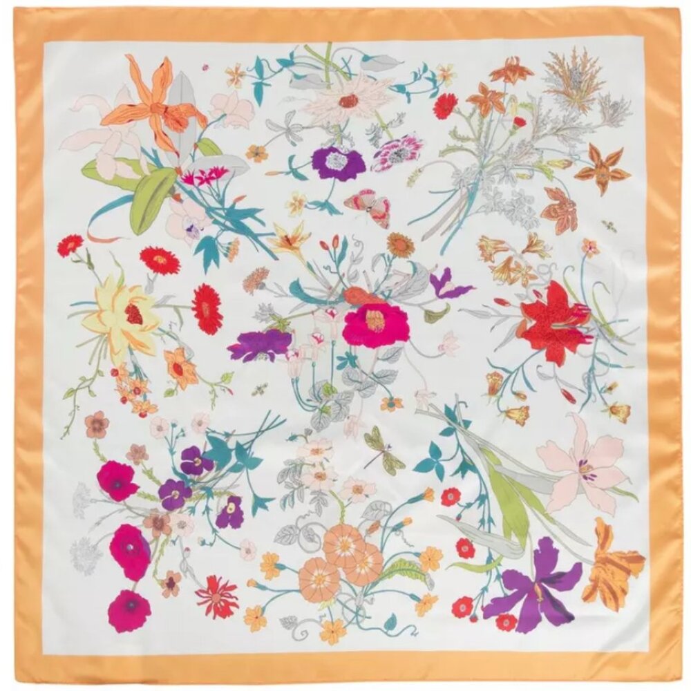 Gorgeous NWT Satin Polyester Scarf